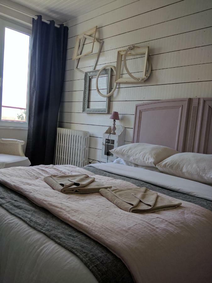 Hote Antique Hotel Brignogan-Plages Exterior photo